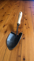 Dewit 2950 Mini Shovel with Ash Handle